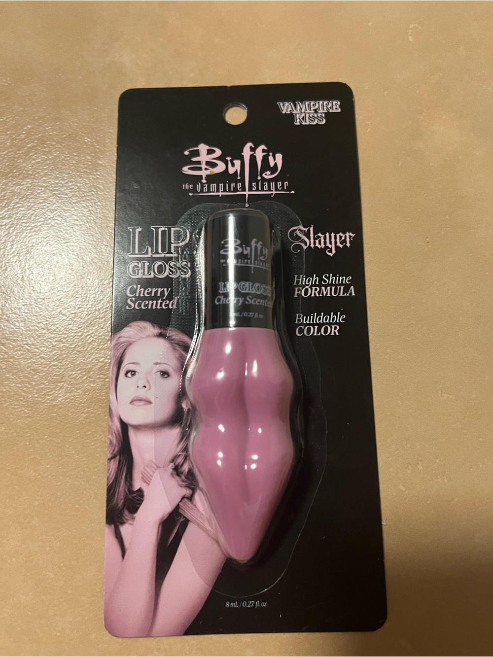NWT Buffy The Vampire Slayer Lip Gloss & Heart Lip Balm Keychain Duo Set - Picture 3 of 10